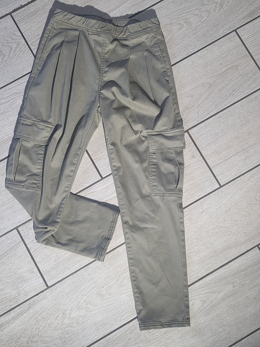 Women's HUE Cargo Jogger Pants - Khaki-Tan (Size S)